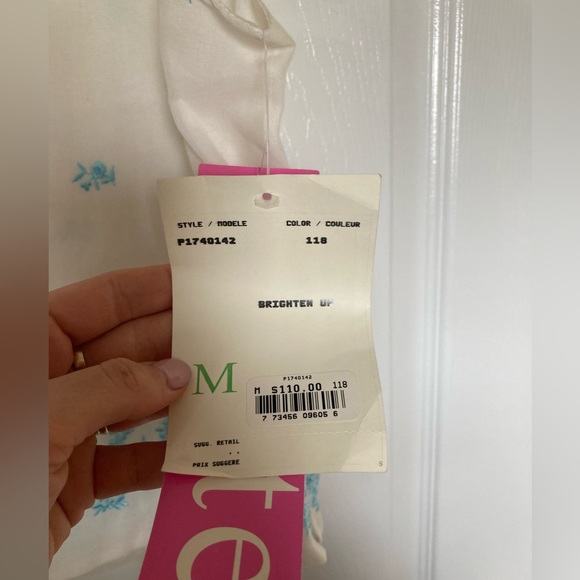 NWT Liz Claiborne Studio Petite Embroidered Shirt - Picture 3 of 5